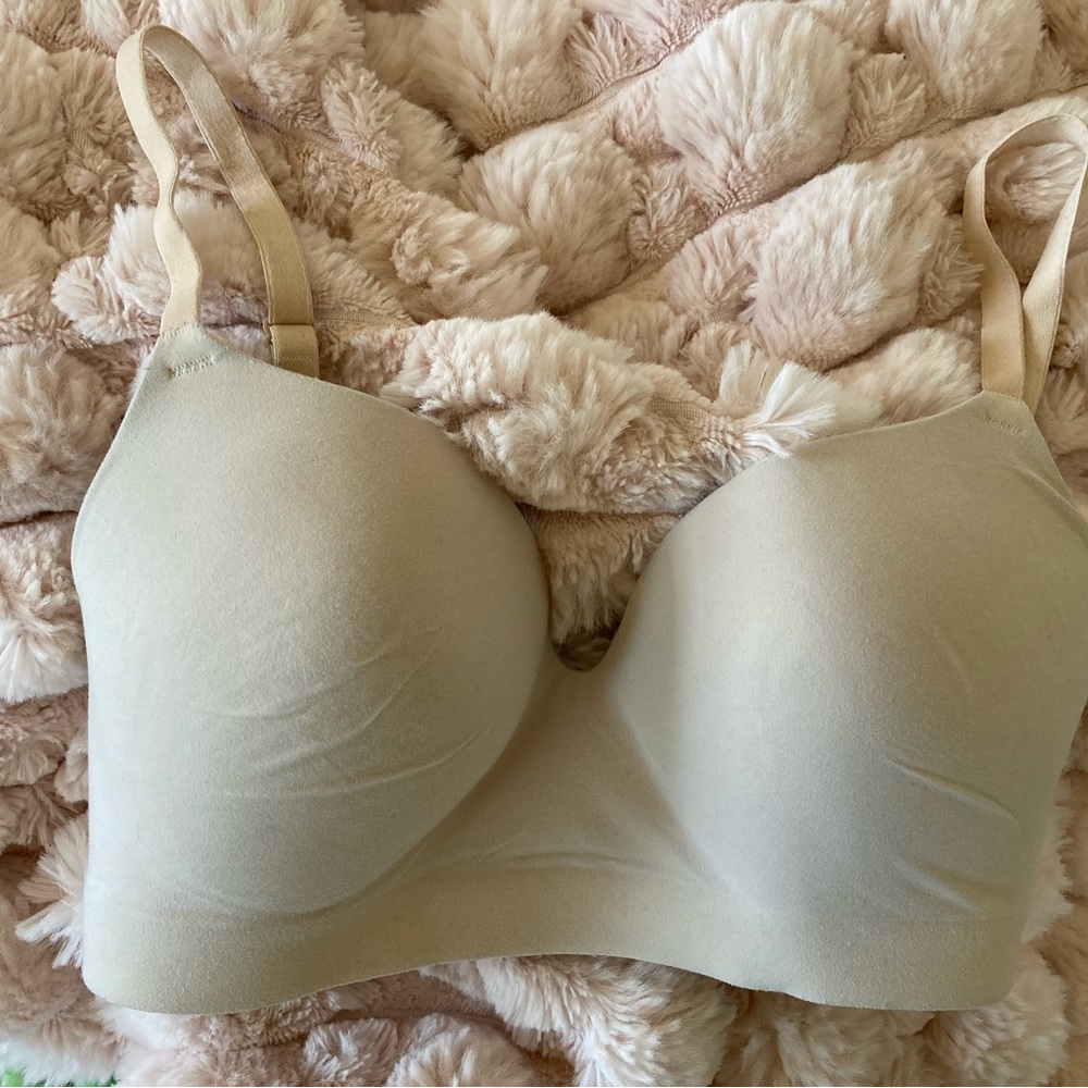 Soma Enbliss wireless bra 32 D EUC